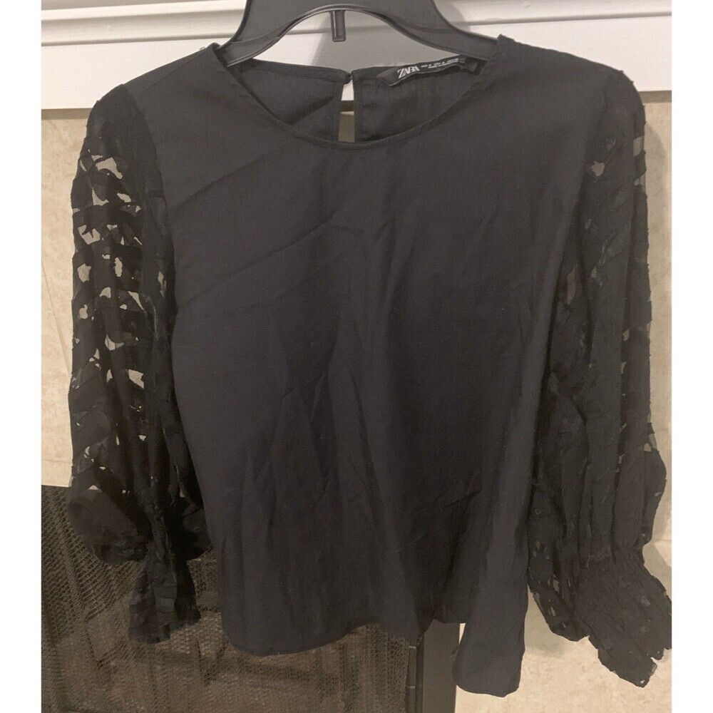 Zara Women's Long-Sleeve Black Lace Blouse — Size S Viscosa